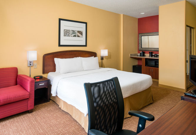 Imagen del bar/restaurante del Hotel Best Western Plus Elgin - Chicago. Foto 4