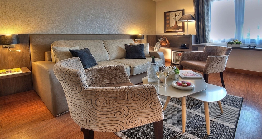 Imagen de la habitación del Hotel Best Western Plus Elixir Grasse. Foto 10