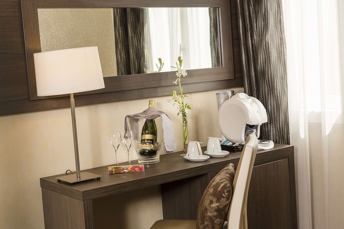 Imagen de la habitación del Hotel Best Western Plus Elixir Grasse. Foto 11