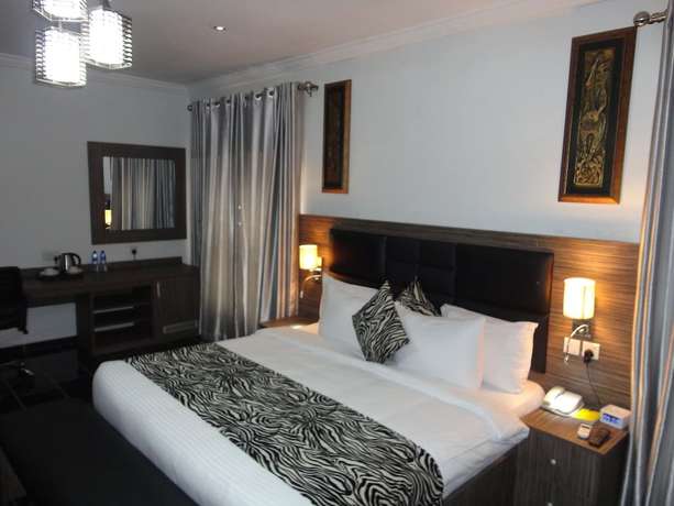 Imagen de la habitación del Hotel Best Western Plus Elomaz. Foto 18