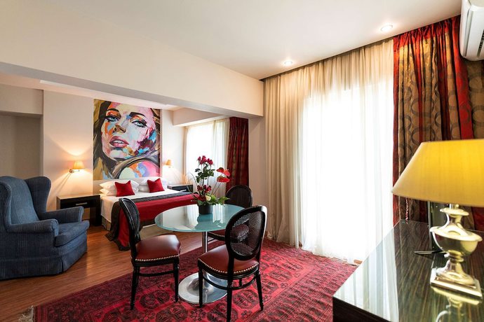 Imagen de la habitación del Hotel Best Western Plus Embassy. Foto 6