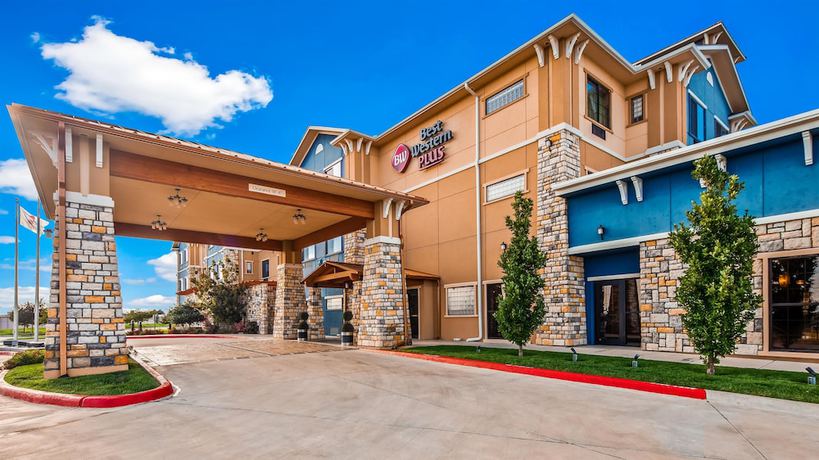 Imagen general del Hotel Best Western Plus Emerald Inn and Suites. Foto 1