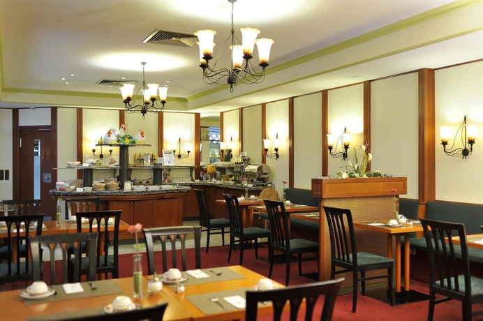 Imagen del bar/restaurante del Hotel Best Western Plus Excelsior. Foto 6