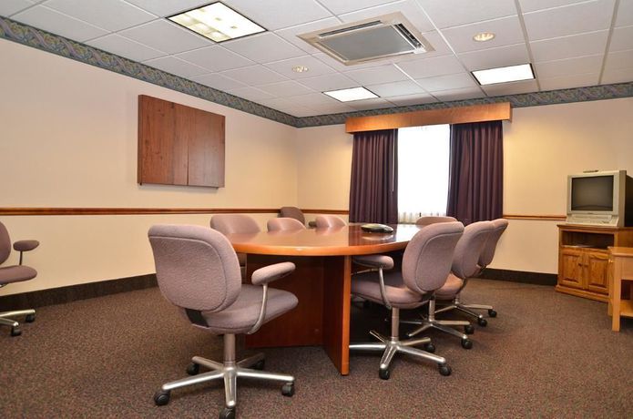 Imagen de los interiores del Hotel Best Western Plus Executive Court Inn And Conferen. Foto 11