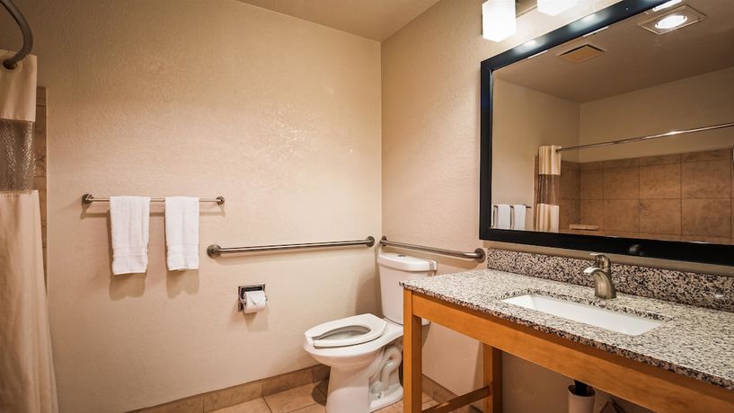 Imagen de la habitación del Hotel Best Western Plus Executive Inn and Suites. Foto 6