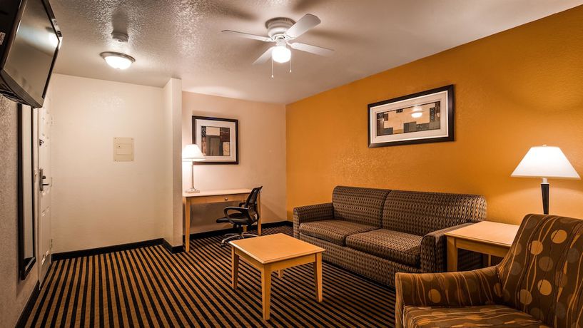 Imagen de la habitación del Hotel Best Western Plus Executive Inn and Suites. Foto 10
