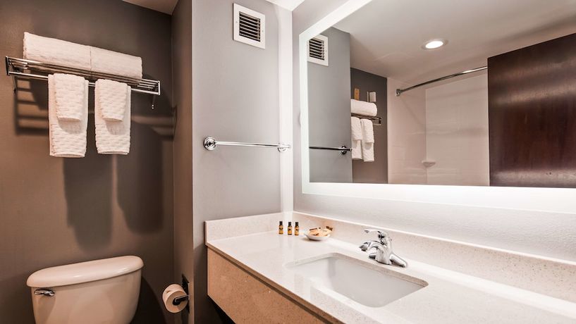 Imagen de la habitación del Hotel Best Western Plus Fairfield. Foto 15