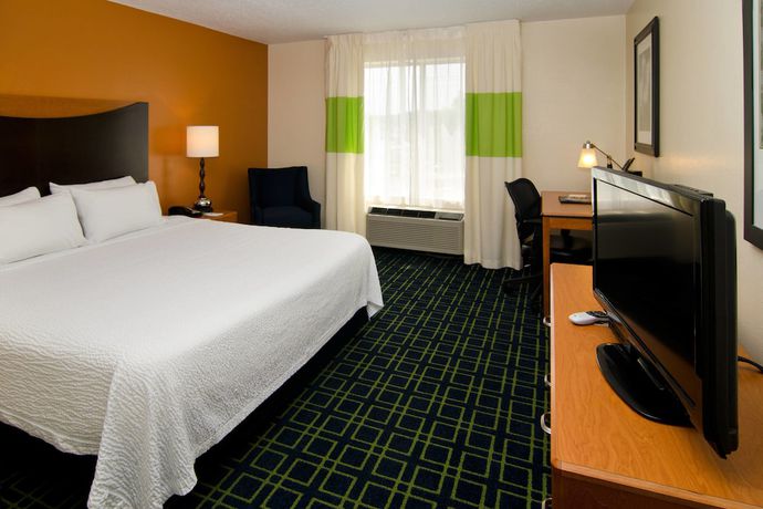Imagen de la habitación del Hotel Best Western Plus Fenton. Foto 4