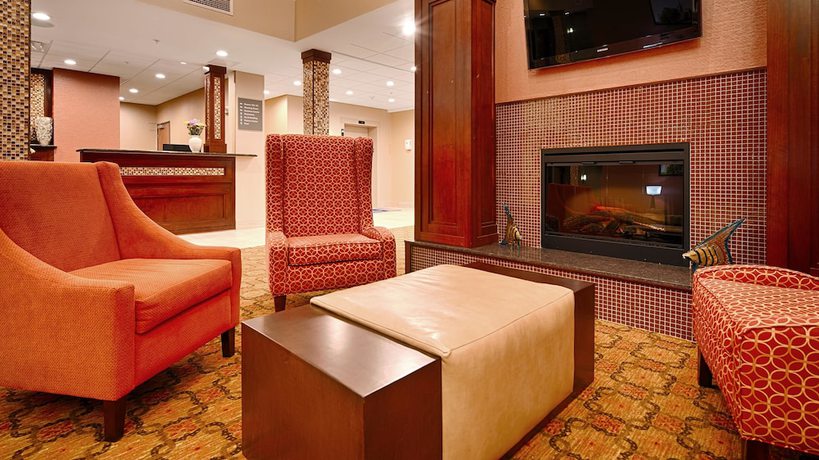 Imagen de los interiores del Hotel Best Western Plus Finger Lakes Inn & Suites. Foto 18