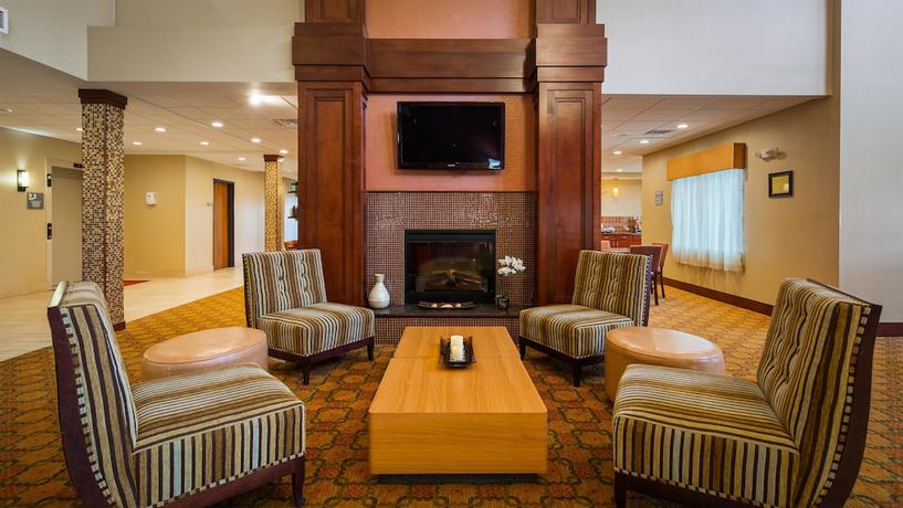 Imagen de los interiores del Hotel Best Western Plus Finger Lakes Inn & Suites. Foto 20