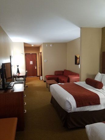 Imagen de la habitación del Hotel Best Western Plus Finger Lakes Inn & Suites. Foto 14