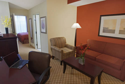 Imagen de la habitación del Hotel Best Western Plus First Coast Inn and Suites. Foto 10