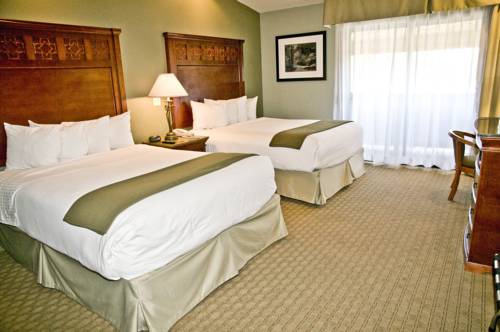 Imagen de la habitación del Hotel Best Western Plus Forest Park Inn. Foto 2