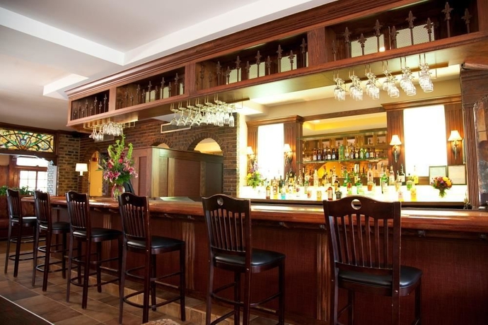 Imagen del bar/restaurante del Hotel Best Western Plus French Quarter Courtyard. Foto 1