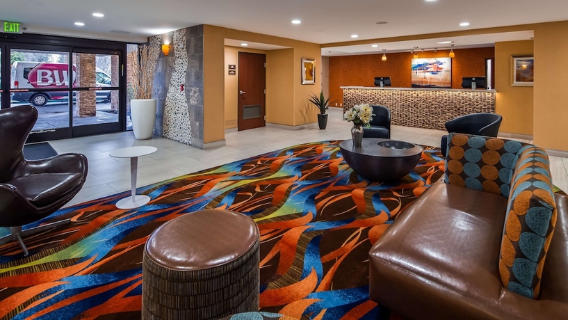 Imagen de los interiores del Hotel Best Western Plus Fresno Airport. Foto 16