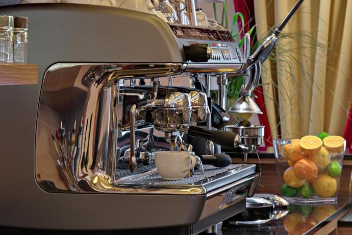 Imagen del bar/restaurante del Hotel Best Western Plus Fuessen. Foto 9