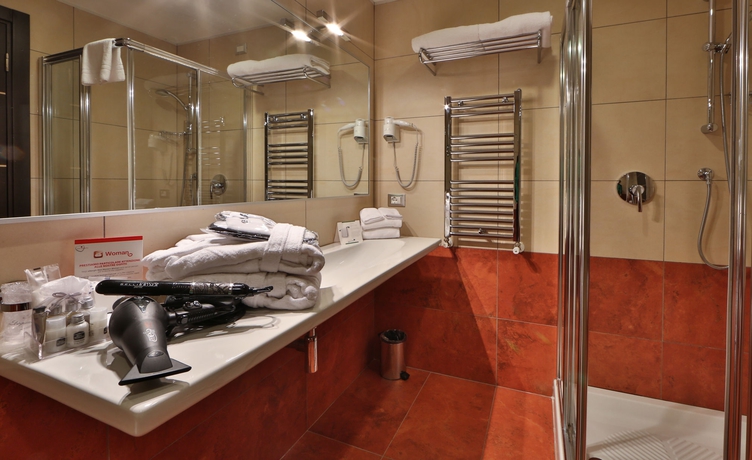 Imagen de la habitación del Hotel Best Western Plus Galileo Padova. Foto 6