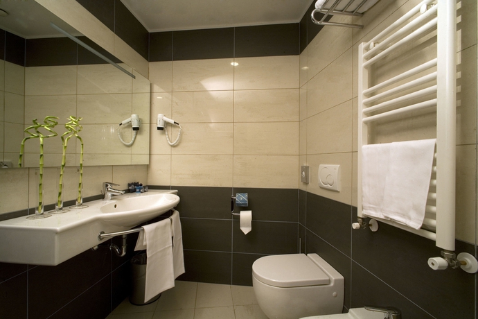 Imagen de la habitación del Hotel Best Western Plus Galileo Padova. Foto 13