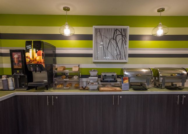 Imagen general del Hotel Best Western Plus Gardena Inn And Suites. Foto 2