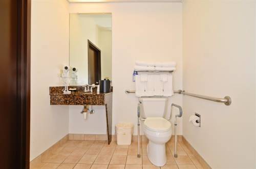Imagen de la habitación del Hotel Best Western Plus Gas City. Foto 6