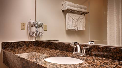 Imagen de la habitación del Hotel Best Western Plus Gas City. Foto 13
