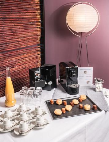 Imagen del bar/restaurante del Hotel Best Western Plus Gergovie. Foto 4