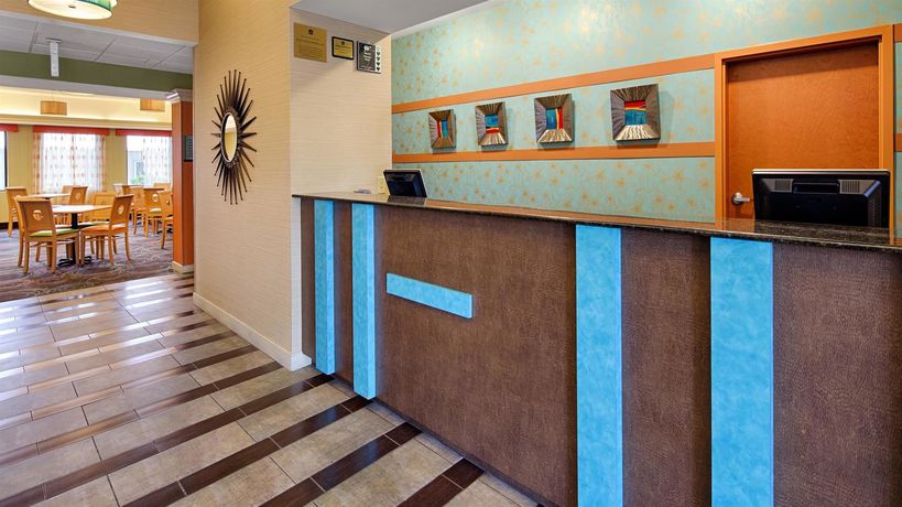 Imagen de los interiores del Hotel Best Western Plus Glen Allen Inn. Foto 12
