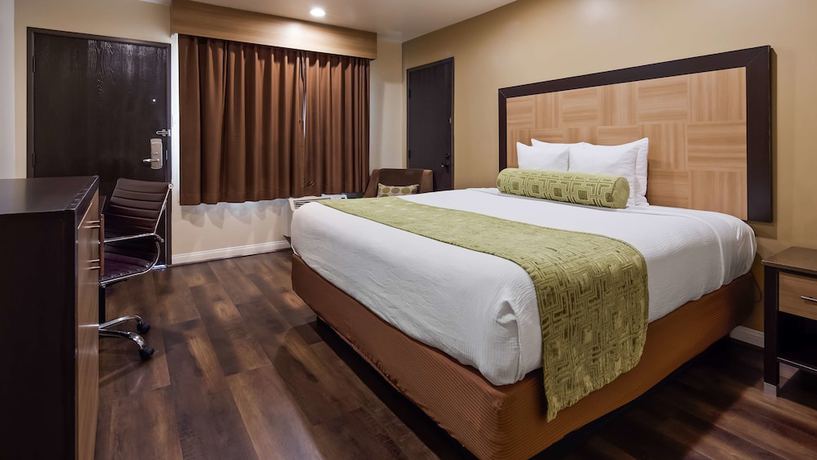 Imagen de la habitación del Hotel Best Western Plus Glendale. Foto 2