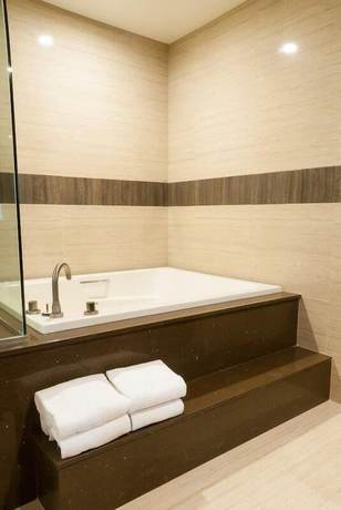 Imagen de la habitación del Hotel Best Western Plus Glendale. Foto 14