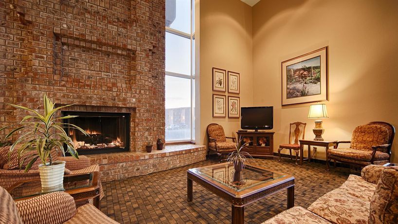 Imagen de los interiores del Hotel Best Western Plus Gold Country Inn. Foto 12