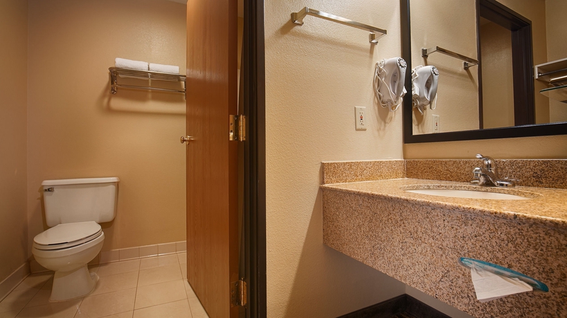 Imagen de la habitación del Hotel Best Western Plus Gold Poppy Inn. Foto 3