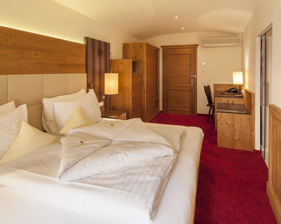 Imagen de la habitación del Hotel Best Western Plus Goldener Adler. Foto 14