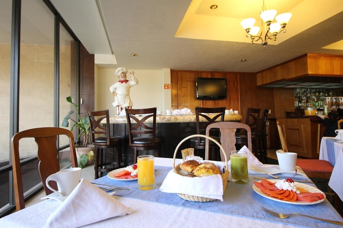 Imagen del bar/restaurante del Hotel Best Western Plus Gran Marques. Foto 4