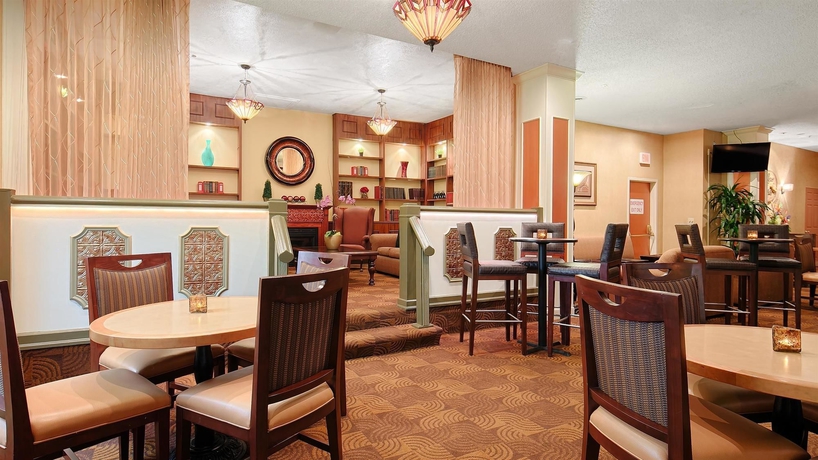 Imagen del bar/restaurante del Hotel Best Western Plus Grosvenor Airport. Foto 2