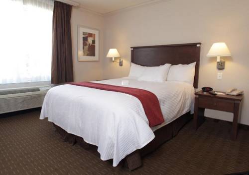Imagen de la habitación del Hotel Best Western Plus Guildwood Inn. Foto 10
