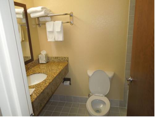 Imagen de la habitación del Hotel Best Western Plus Hannaford Inn & Suites. Foto 4