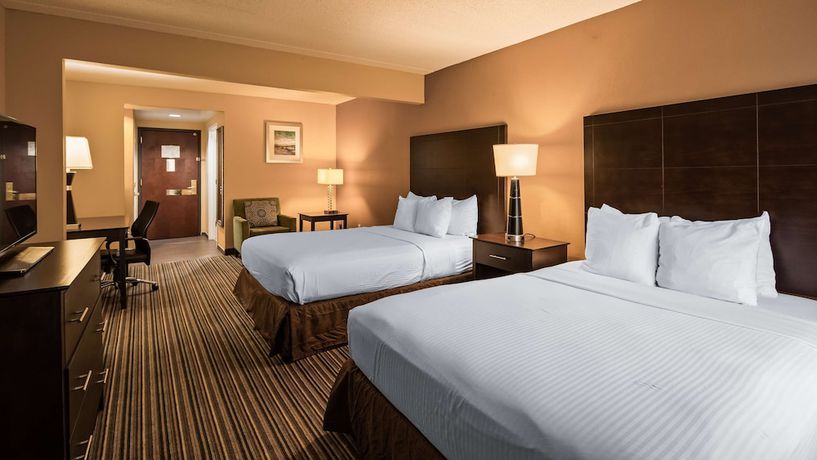 Imagen de la habitación del Hotel Best Western Plus Harrisburg East Inn And Suites. Foto 7
