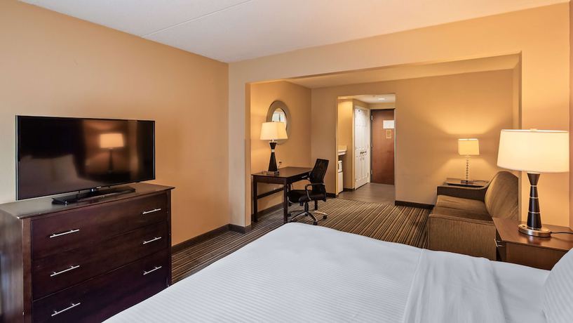 Imagen de la habitación del Hotel Best Western Plus Harrisburg East Inn And Suites. Foto 9