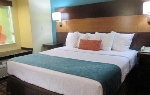 Imagen de la habitación del Hotel Best Western Plus Harrisburg Mechanicsburg. Foto 9