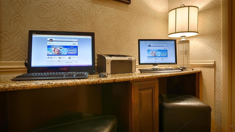 Imagen de los interiores del Hotel Best Western Plus Hawthorne Terrace. Foto 10