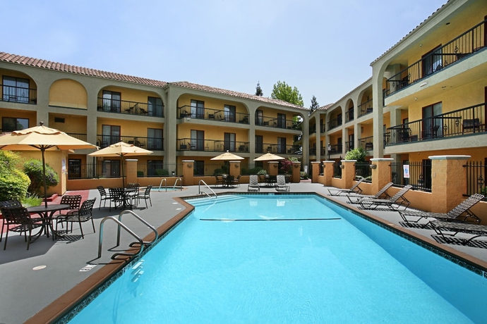 Imagen de la piscina del Hotel Best Western Plus Heritage Inn, Stockton. Foto 18