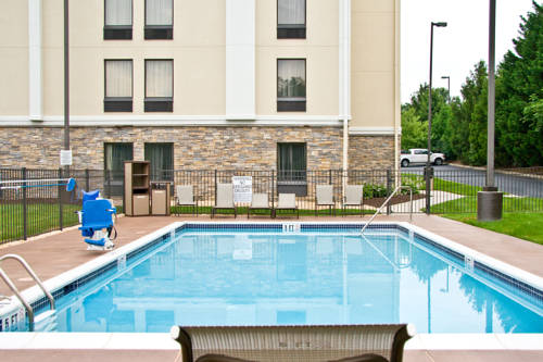 Imagen de la habitación del Hotel Best Western Plus Heritage Rail Inn & Suites. Foto 12