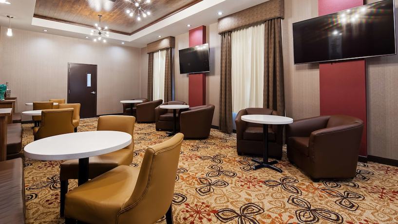 Imagen de los interiores del Hotel Best Western Plus Hinton Inn And Suites. Foto 19