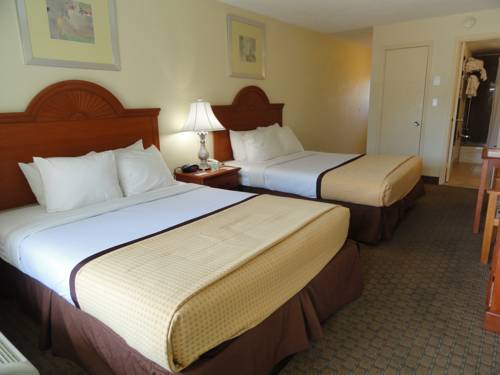 Imagen de la habitación del Hotel Best Western Plus Holiday Sands Inn and Suites. Foto 10