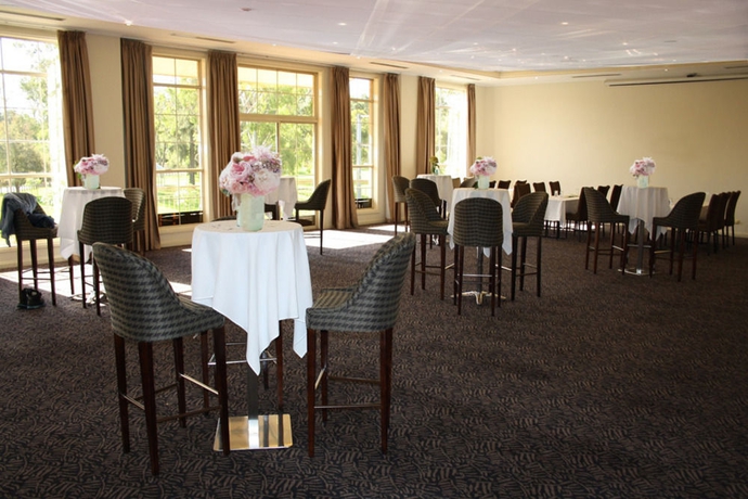 Imagen del bar/restaurante del Hotel Best Western Plus Hovell Tree Inn. Foto 3