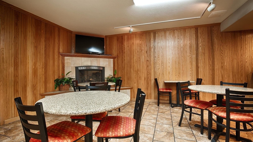 Imagen del bar/restaurante del Hotel Best Western Plus Humboldt Bay. Foto 3