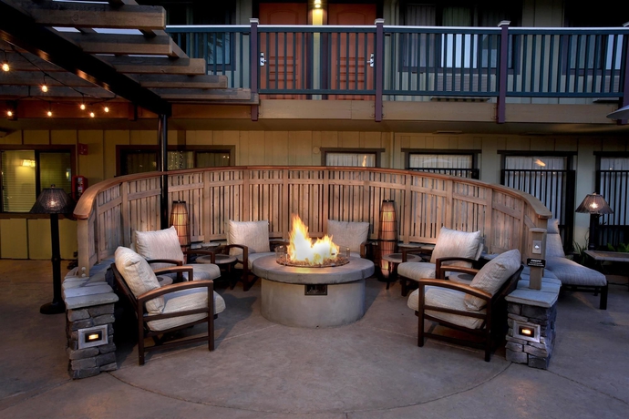 Imagen de los interiores del Hotel Best Western Plus Humboldt Bay. Foto 9