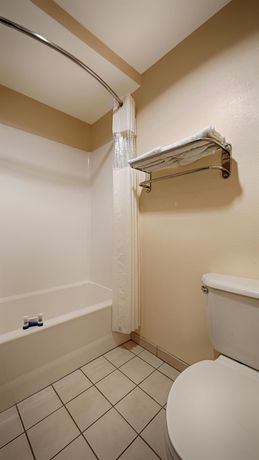 Imagen de la habitación del Hotel Best Western Plus Huntersville Inn and Suites Near Lake Norman. Foto 5
