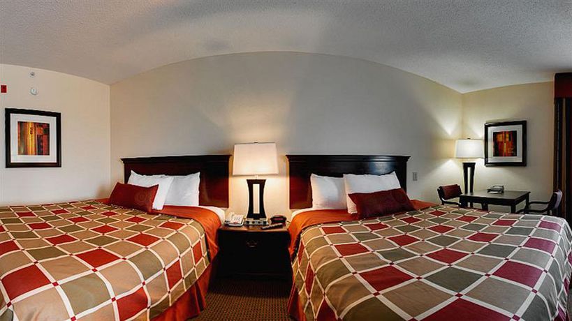 Imagen de los interiores del Hotel Best Western Plus Huntersville Inn and Suites Near Lake Norman. Foto 10