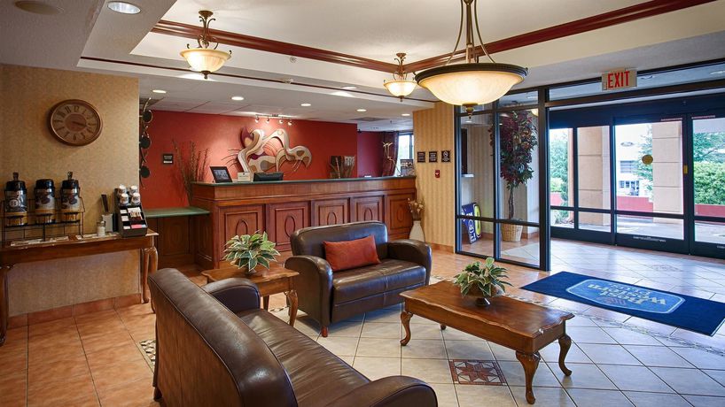 Imagen de los interiores del Hotel Best Western Plus Huntersville Inn and Suites Near Lake Norman. Foto 12